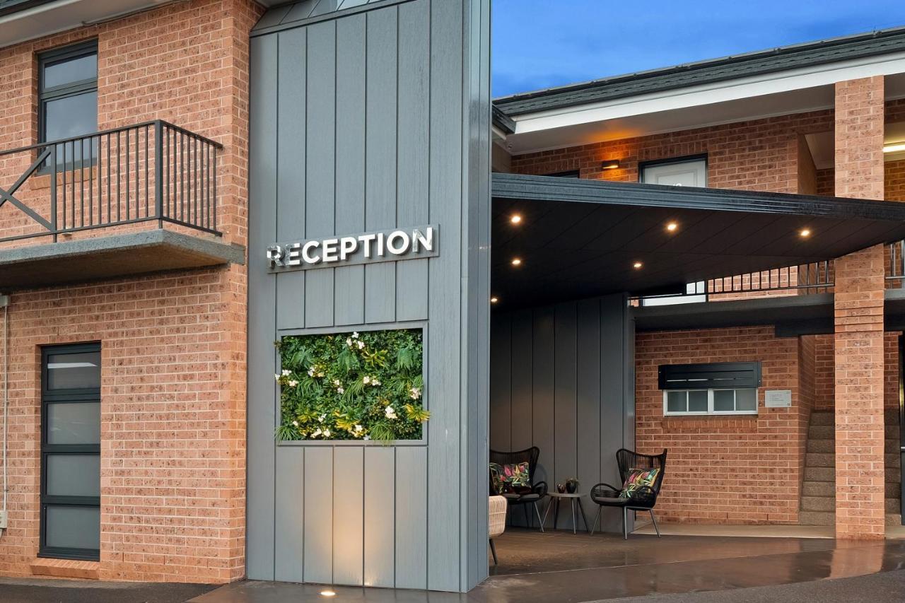 Bluegum Dubbo (Adults Only) Motel Exterior photo