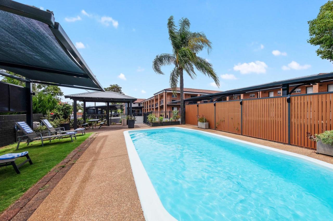 Bluegum Dubbo (Adults Only) Motel Exterior photo