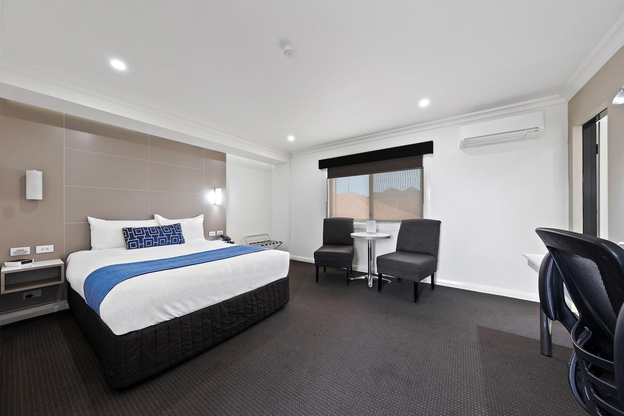 Bluegum Dubbo (Adults Only) Motel Exterior photo