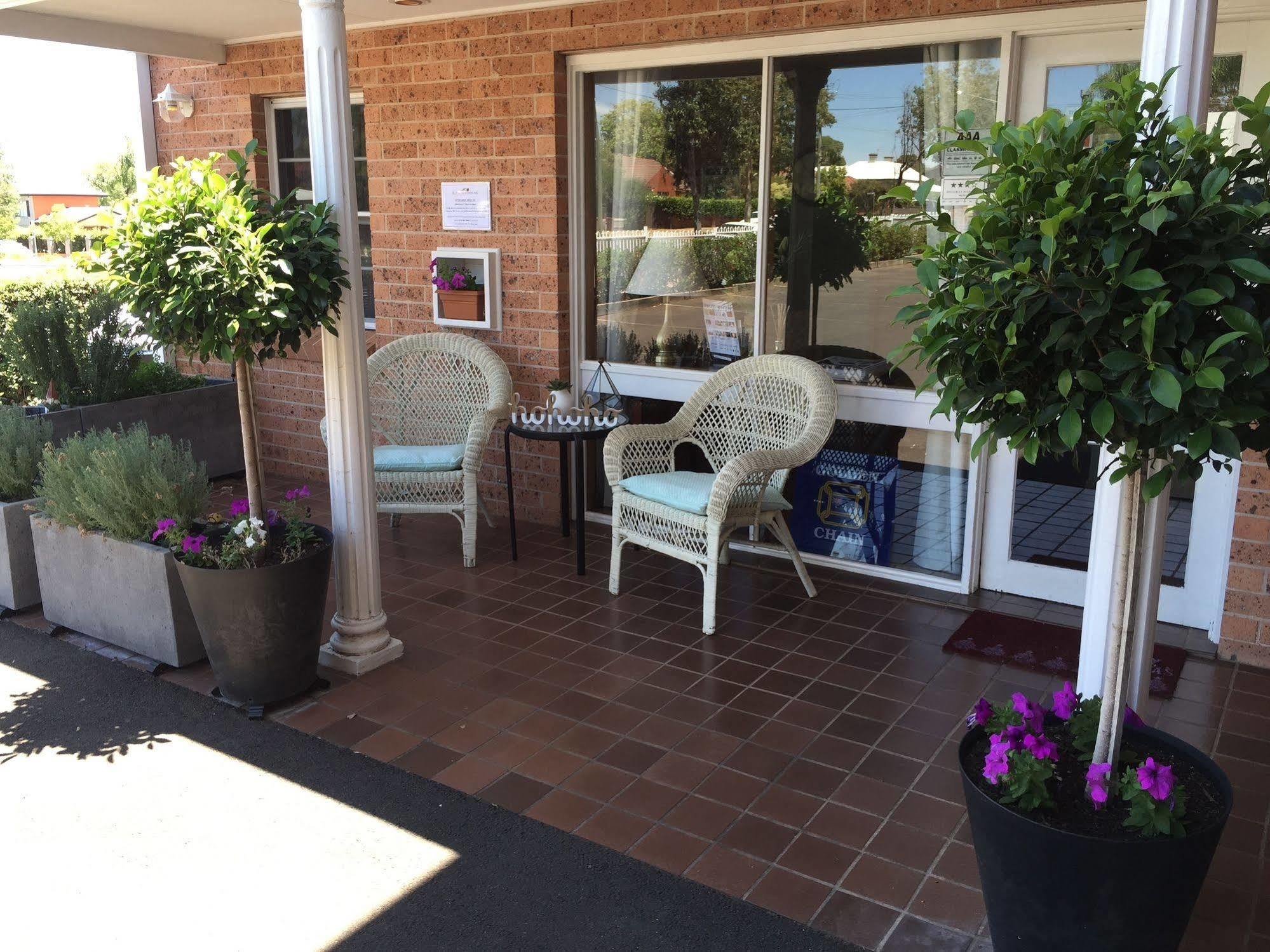 Bluegum Dubbo (Adults Only) Motel Exterior photo